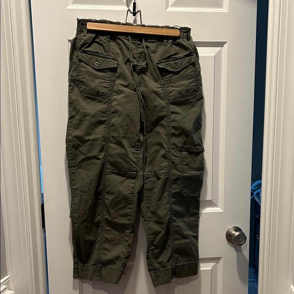 Women’s Pilcro from Anthropologie Olive Barrel Leg Pants - Picture 2 of 6